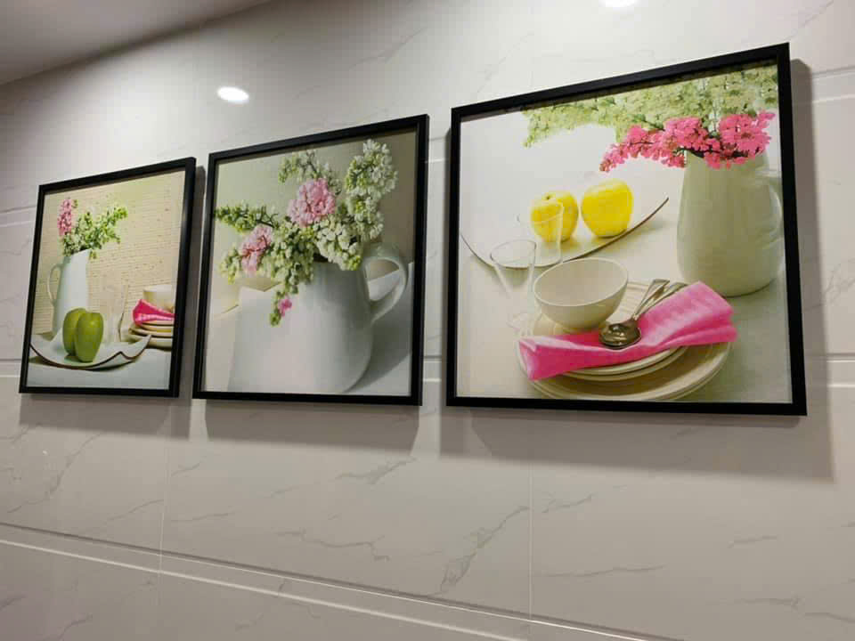 Decor tranh phòng VIP nhà hàng sang trọng tại TP.HCM